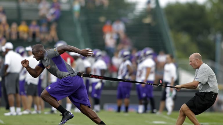 Rave reviews for Vikings in NFLPA survey; bad look for ex-Vikings trainer Eric Sugarman